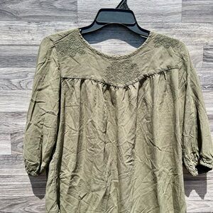 Faded Glory Sage Embroidered Blouse